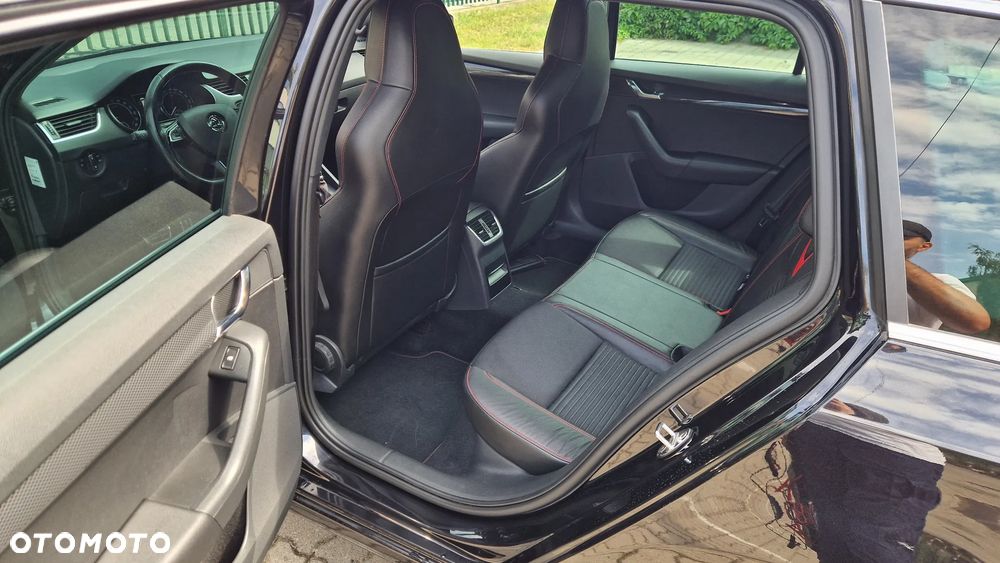 Skoda Octavia 2.0 TDI 4x4 Drive DSG - 7