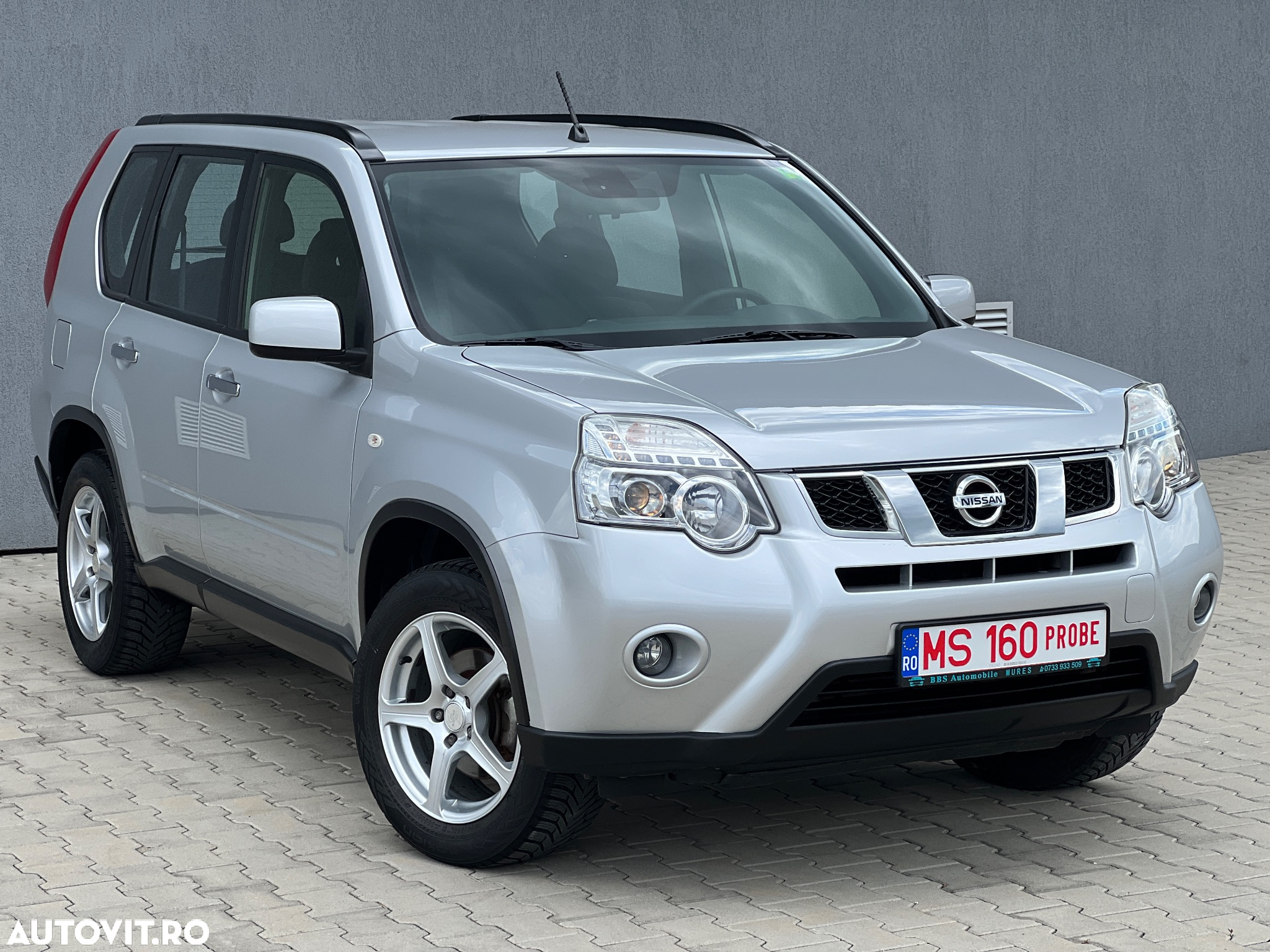 Nissan X-Trail 2.0 dCi 4x4 DPF LE - 34