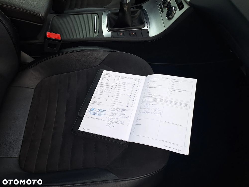 Volkswagen Passat 2.0 TDI 4Motion Comfortline - 20