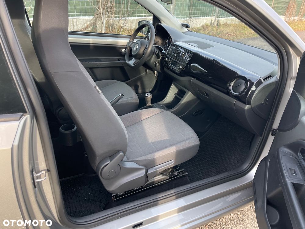 Volkswagen up! Eco (BlueMotion Technology) move - 8