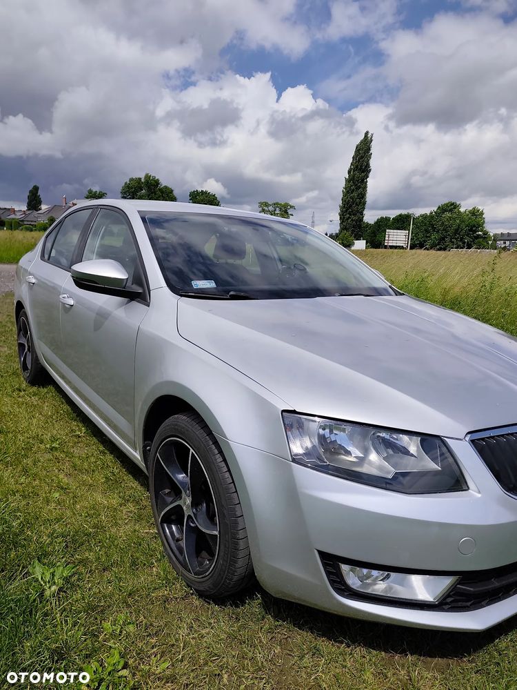 Skoda Octavia 1.6 TDI Ambition - 2