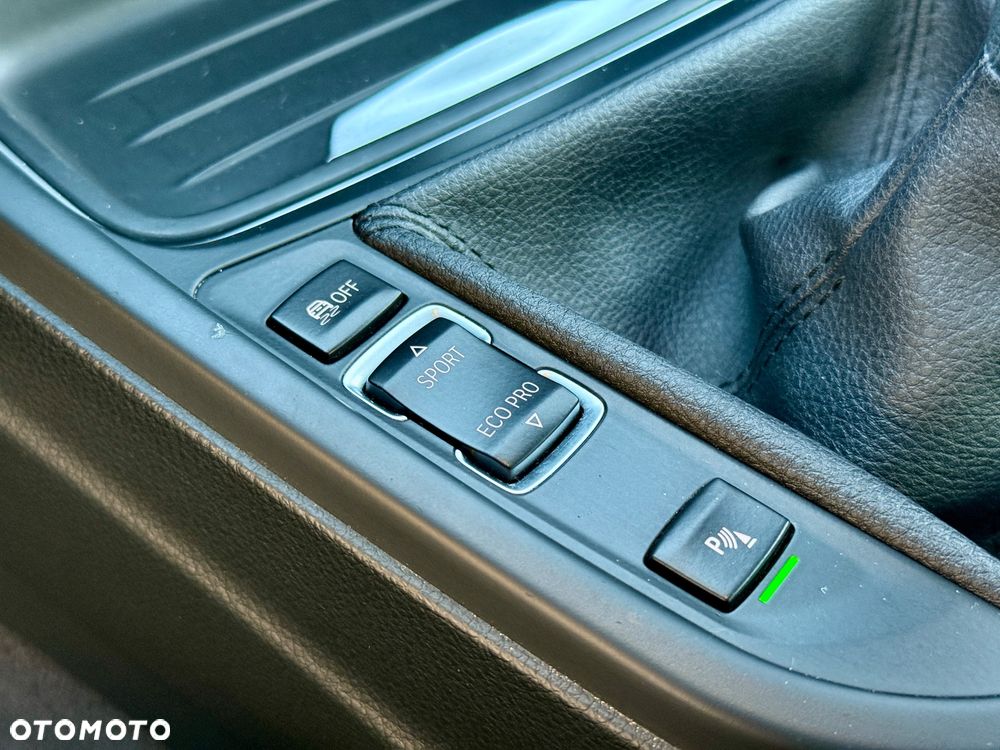 BMW Seria 3 316d - 37