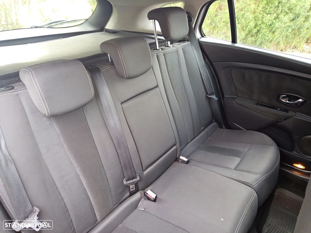 Renault Mégane Sport Tourer 1.5 dCi Confort - 24