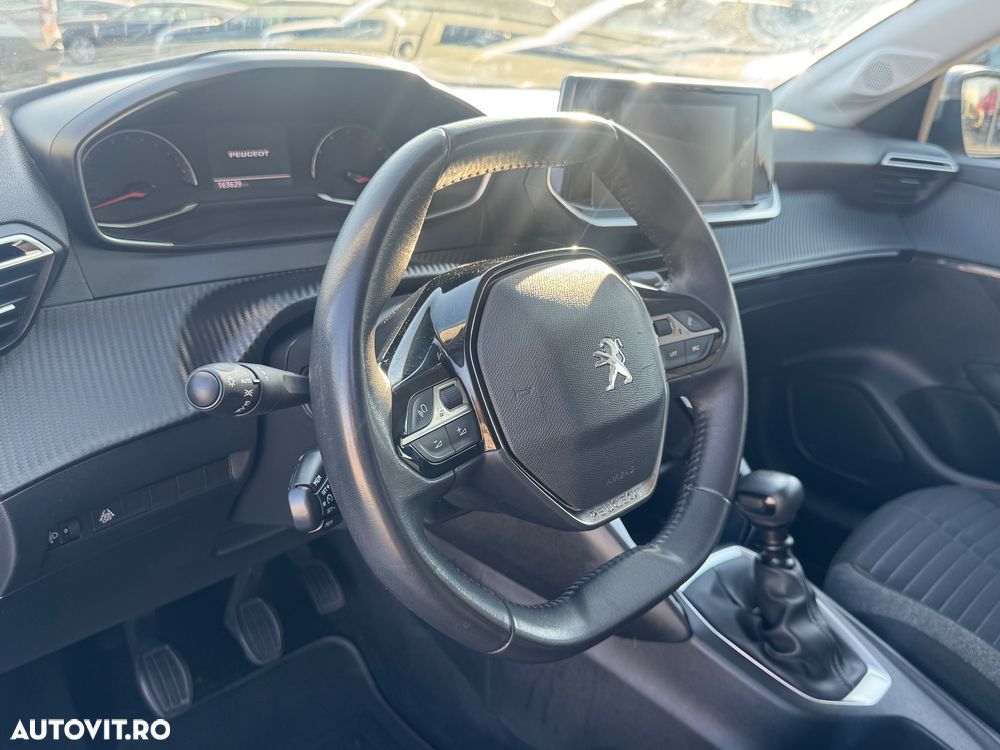 Peugeot 208 1.5 BlueHDi STT Allure - 18