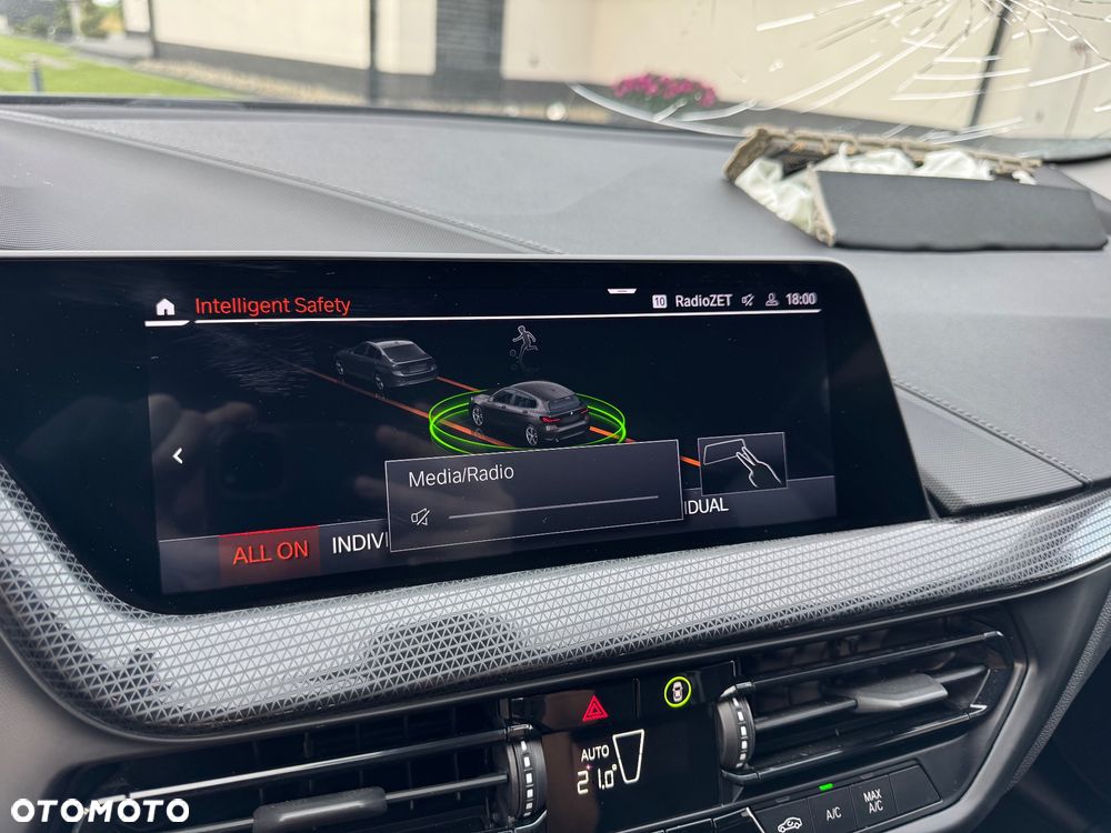 BMW Seria 1 118i Sport Line - 10