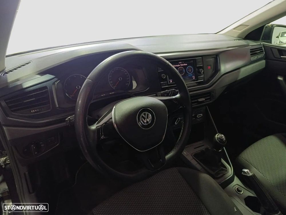 VW Polo 1.0 Confortline - 11