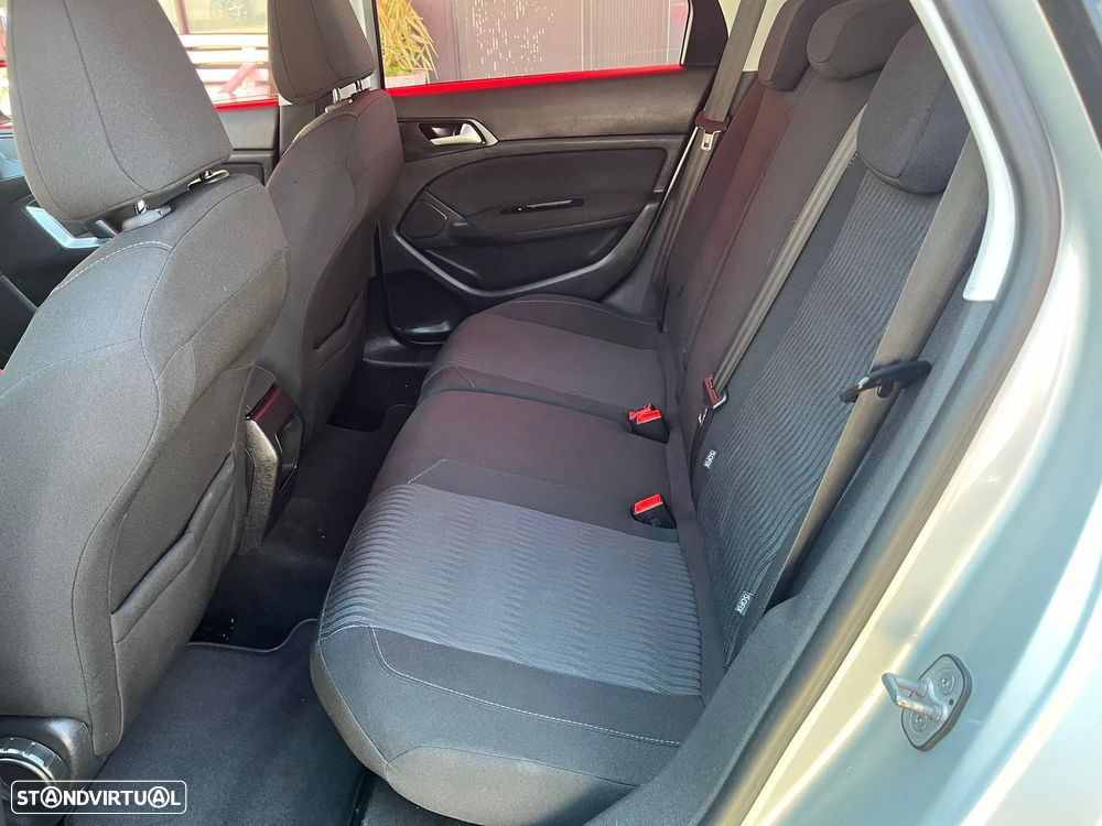 Peugeot 308 SW 1.6 BlueHDi Active - 13