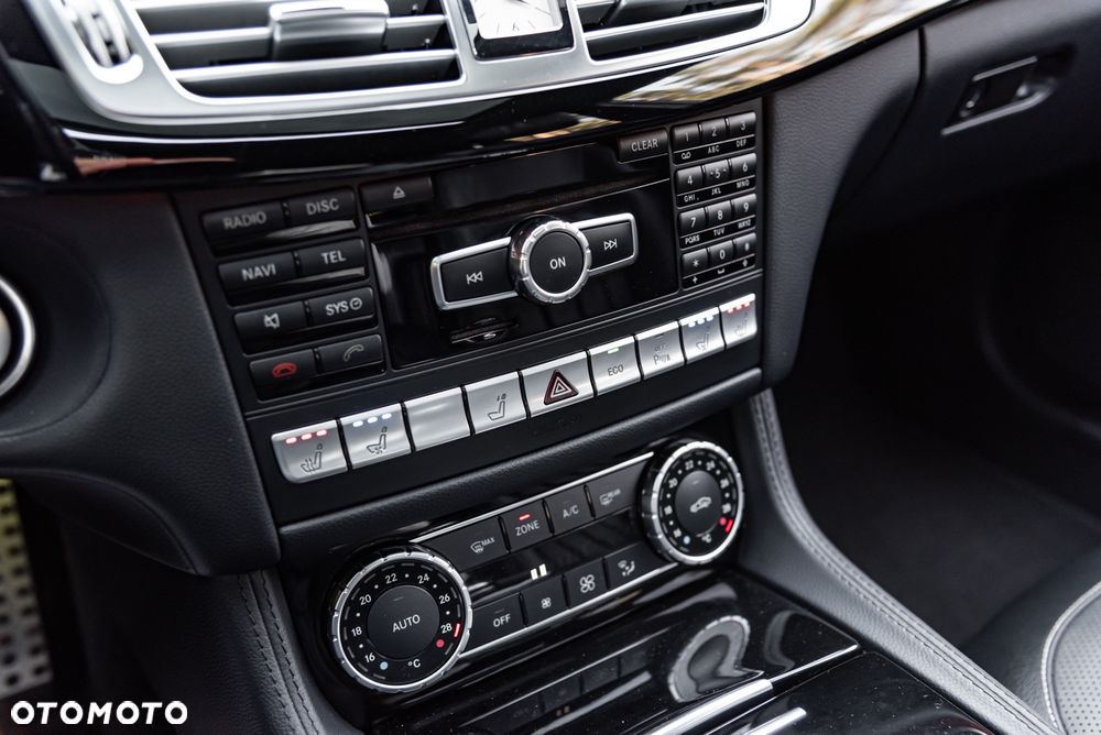 Mercedes-Benz CLS 350 CDI 4Matic 7G-TRONIC - 33