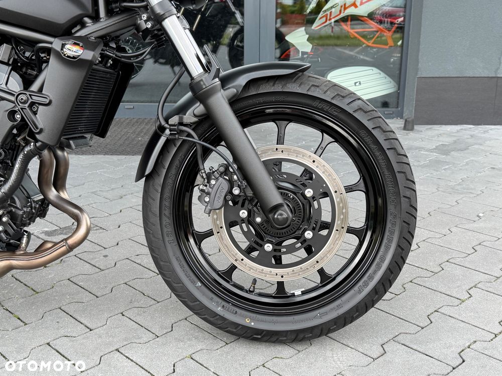 Kawasaki Eliminator 500 - 8