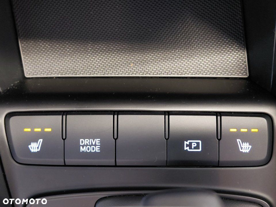 Hyundai i20 - 20