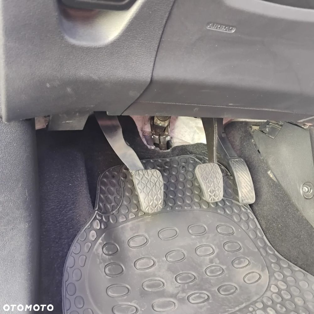 Ford B-MAX 1.0 EcoBoost Titanium - 21