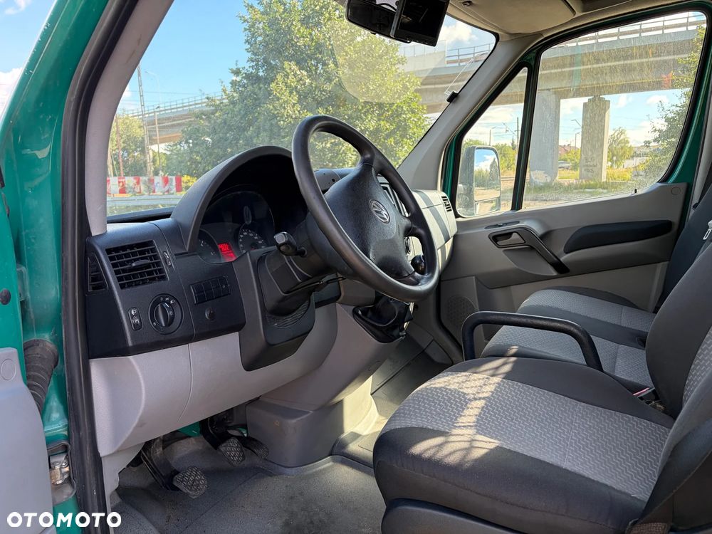 Volkswagen Crafter - 2