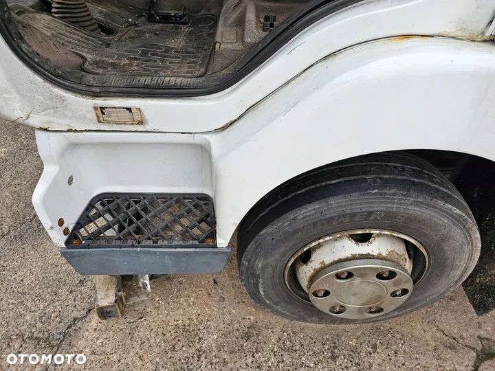 KABINA DZIENNA KRÓTKA RENAULT MIDLUM DCI 2006 rok - 9