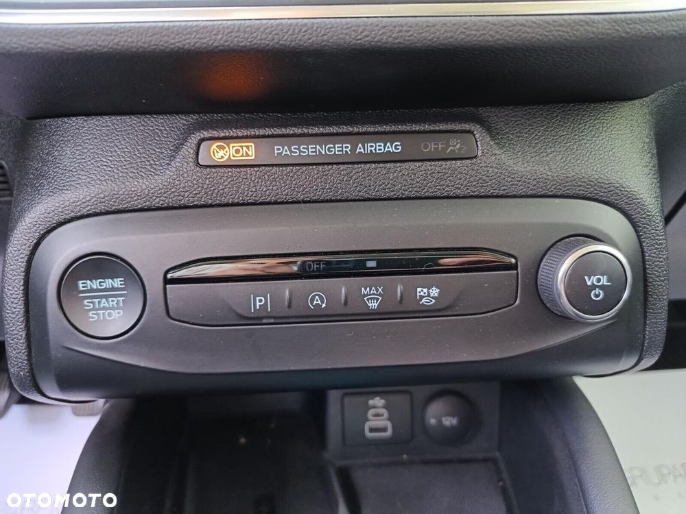 Ford Focus 1.0 EcoBoost Titanium X - 21