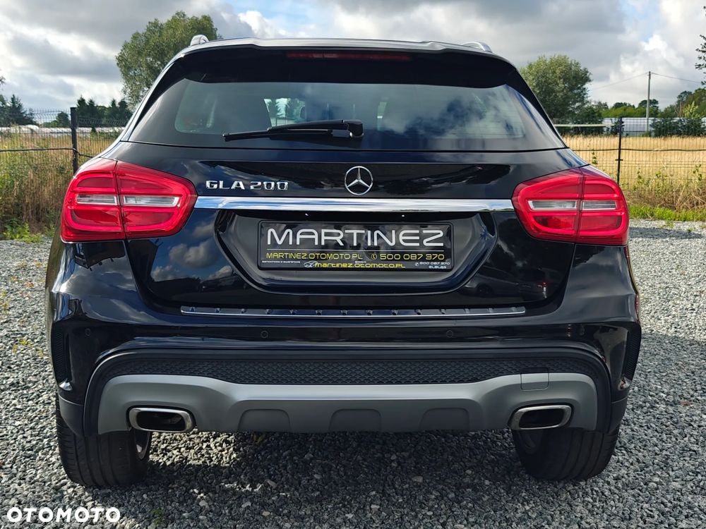 Mercedes-Benz GLA 200 AMG Line - 7