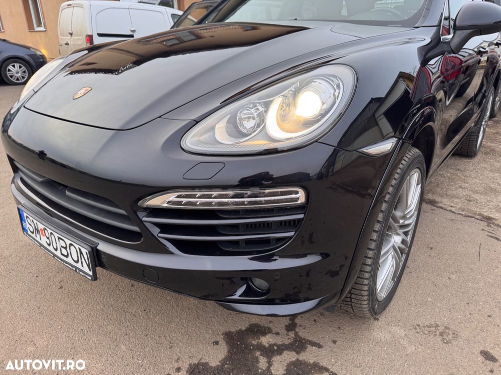 Porsche Cayenne Platinum Edition - 4