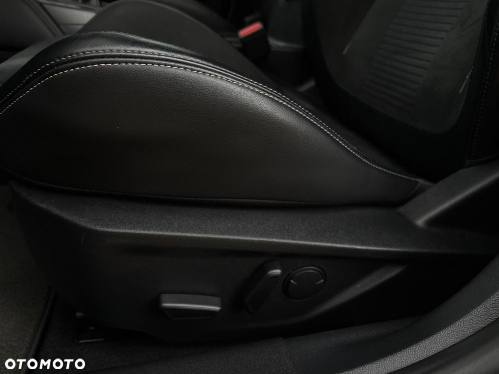 Ford Focus 2.3 EcoBoost ST-3 - 19