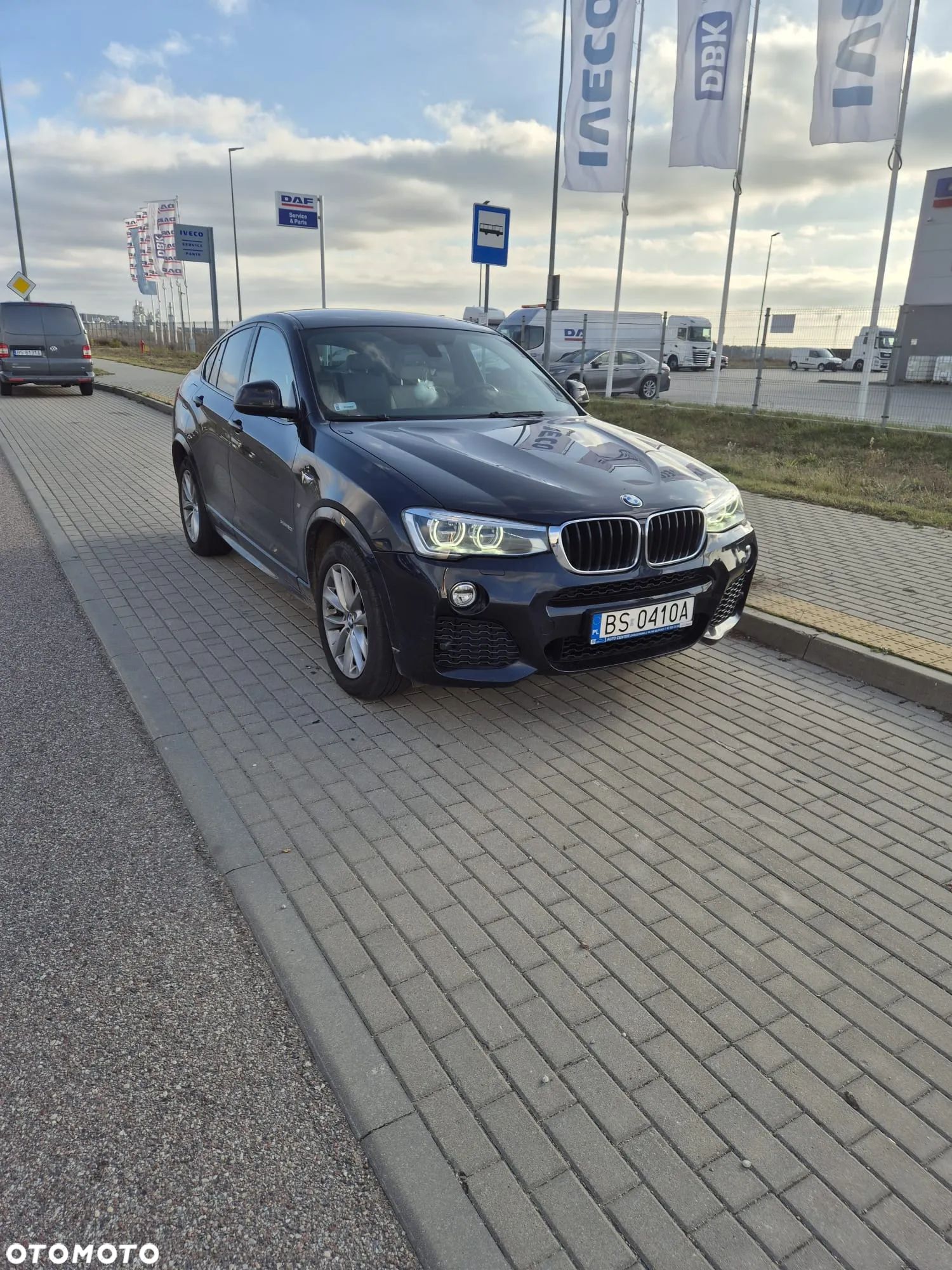 BMW X4 xDrive20i - 1
