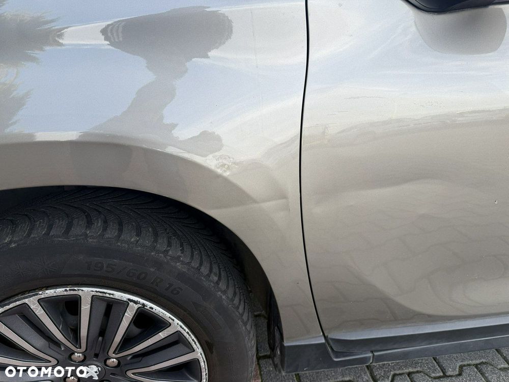 Peugeot 2008 - 14