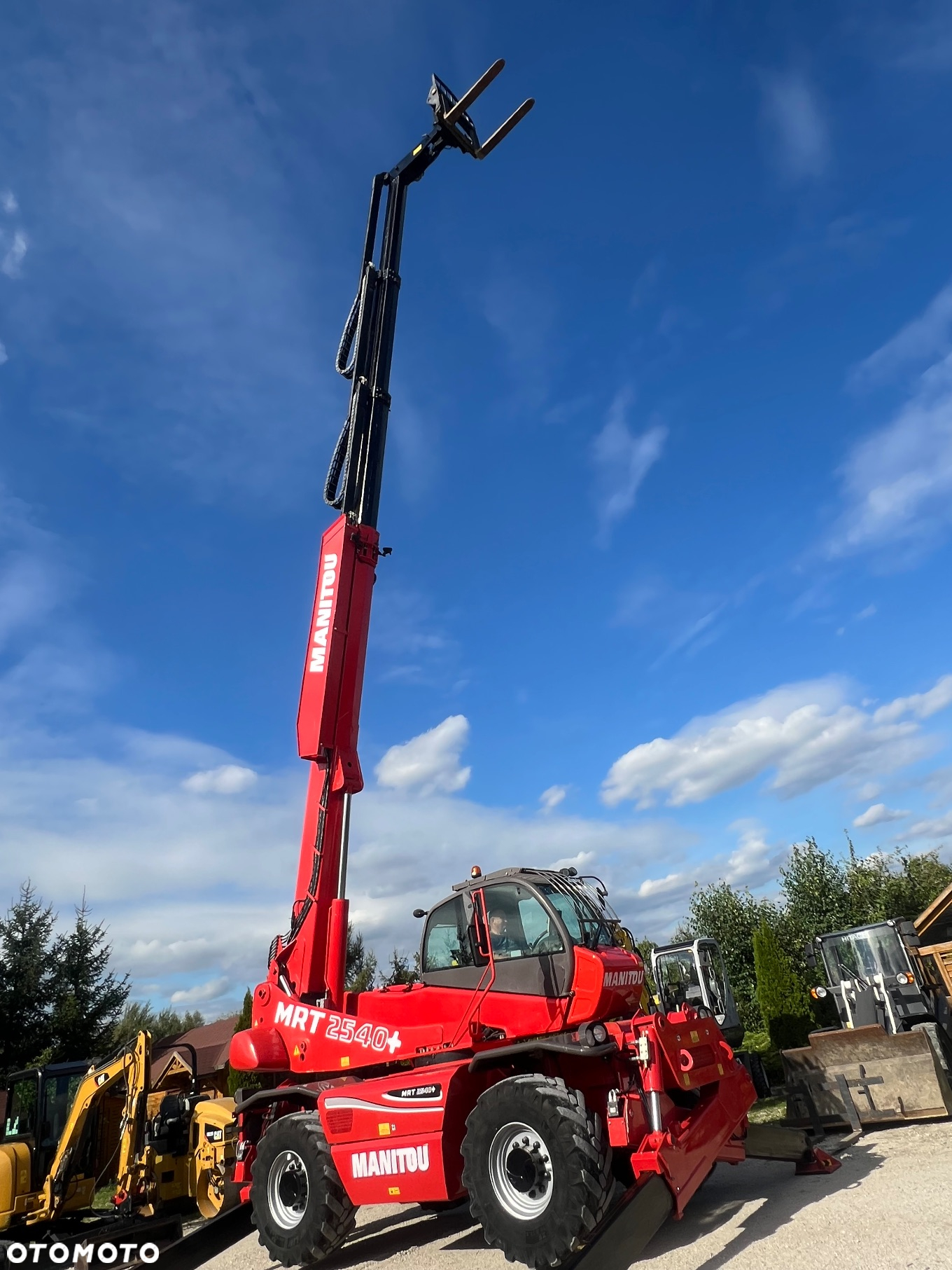 Manitou MANITOU ŁADOWARKA ROTO  widły  Manitou MRT 2540 Privilege Plus PILOT obrotowa 360 dodatkowa hydraulika  2150 2540 1840 2550 wys 24,6m zasięg 17.5 tony silnik MERCEDES opony Michelin 110kw ks.serw 2015r 1 wł manitka roto ładowarka obrotowa - 39