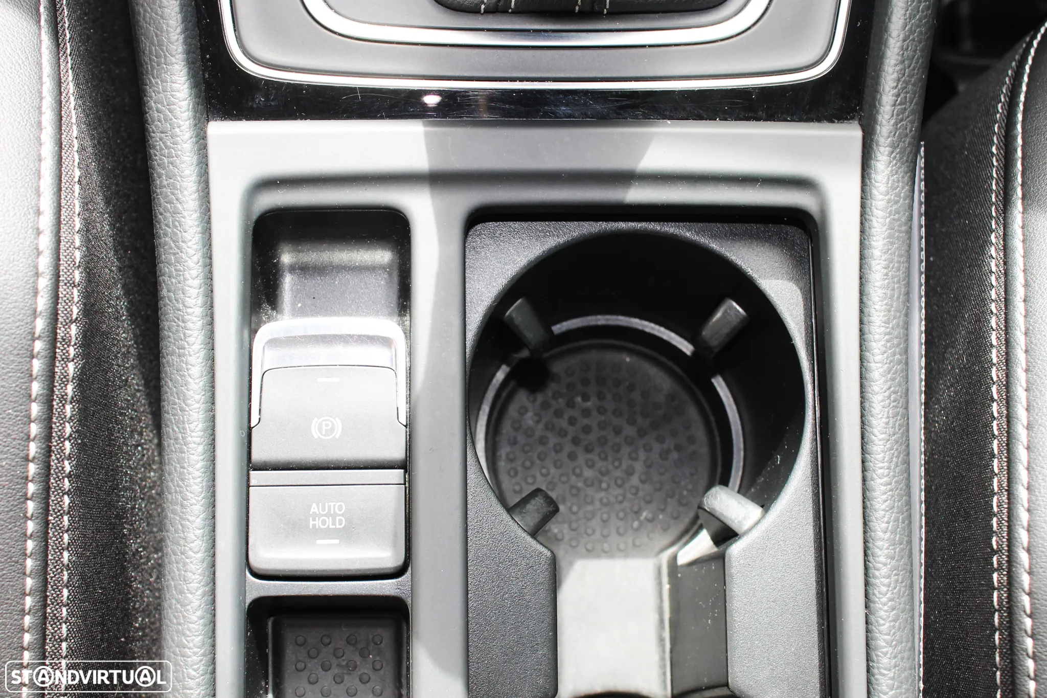 VW Golf R 4Motion (BlueMotion ) DSG - 33