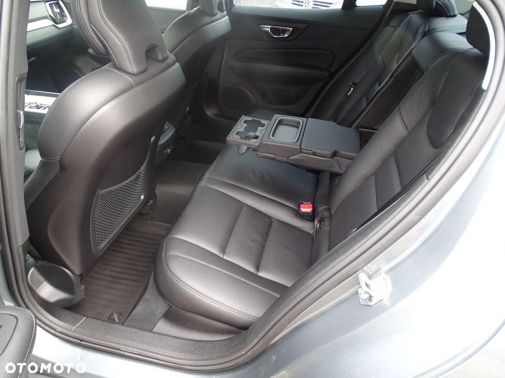 Volvo S60 T5 Inscription - 23