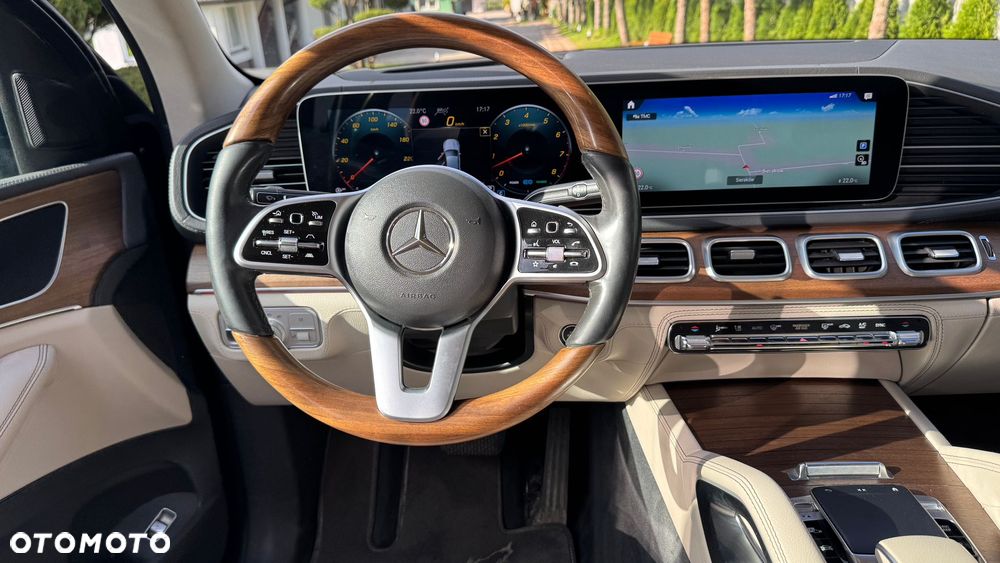 Mercedes-Benz GLE - 17