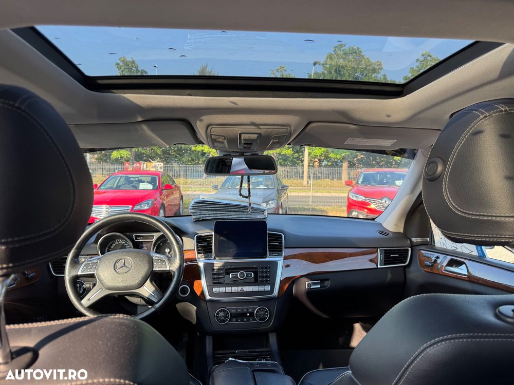 Mercedes-Benz ML 350 BlueTEC 4MATIC Aut - 12