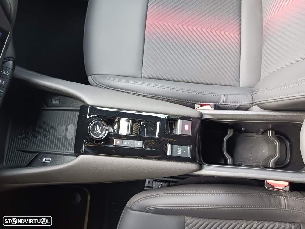 Alfa Romeo Junior 1.2 Speciale eDCT6 - 21