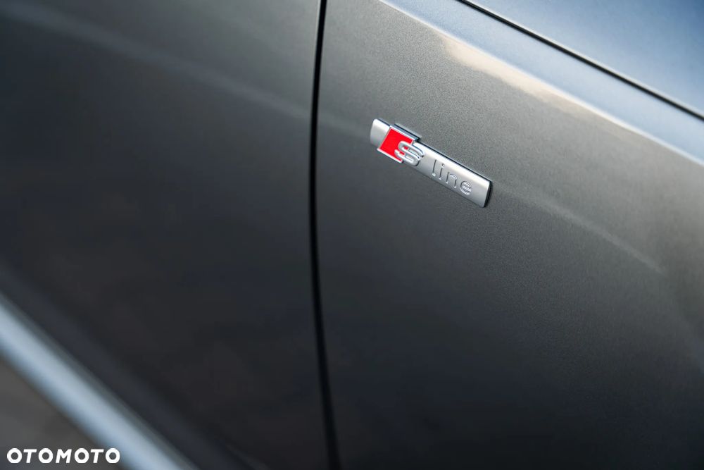 Audi A4 Limousine 35 TFSI mHEV S Line S tronic - 9