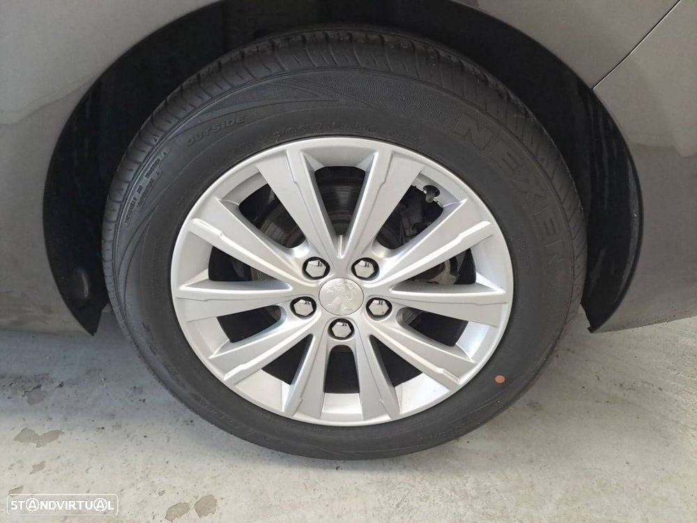 Peugeot 308 SW 1.2 PureTech Style - 11