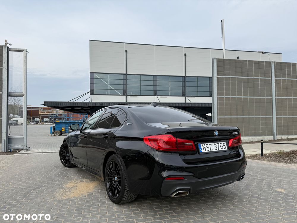 BMW Seria 5 530e iPerformance GPF M Sport sport - 9
