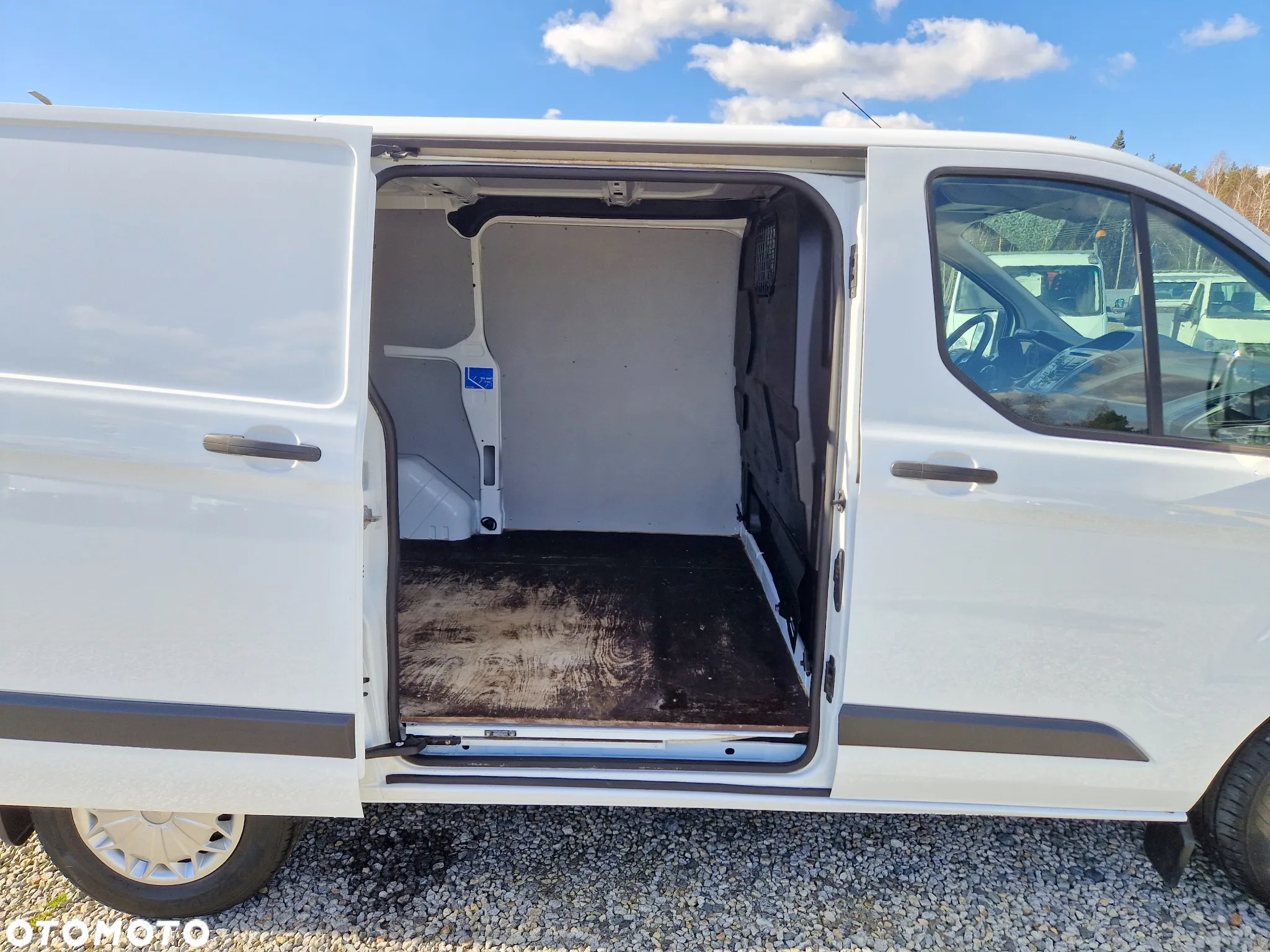 Ford TRANSIT CUSTOM 2,2 TDCI 125 KONNY KLIMA L1H1 GWARANCJA - 26