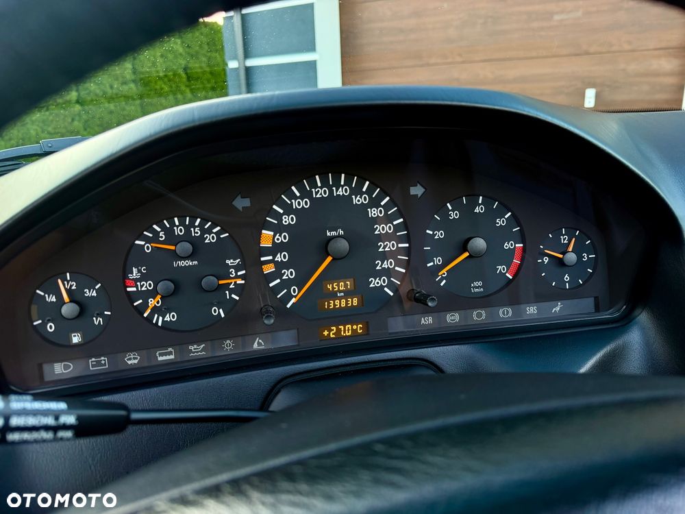 Mercedes-Benz SL - 20