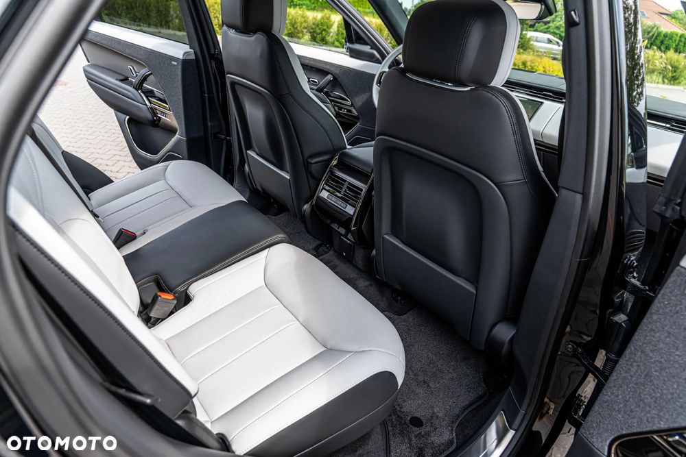 Land Rover Range Rover Sport S 3.0 D300 mHEV Dynamic SE - 32