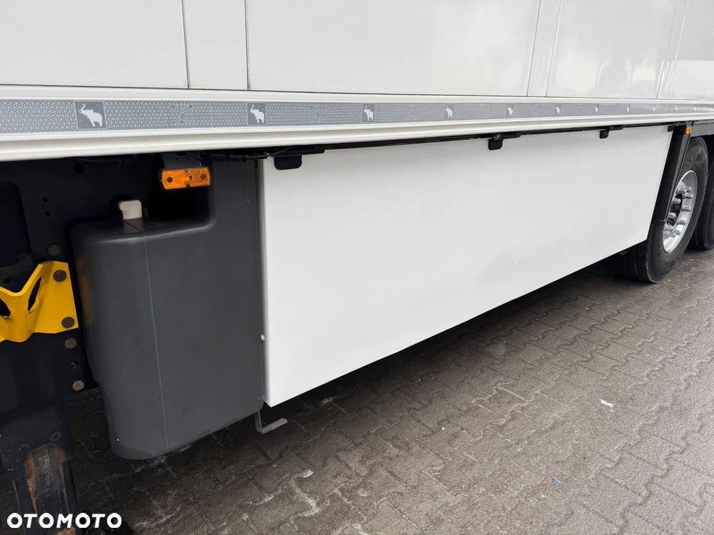 Schmitz Cargobull Multitemp. ,Doppelstock, Do farmacji,Thermo King SLXi Spectrum - 24