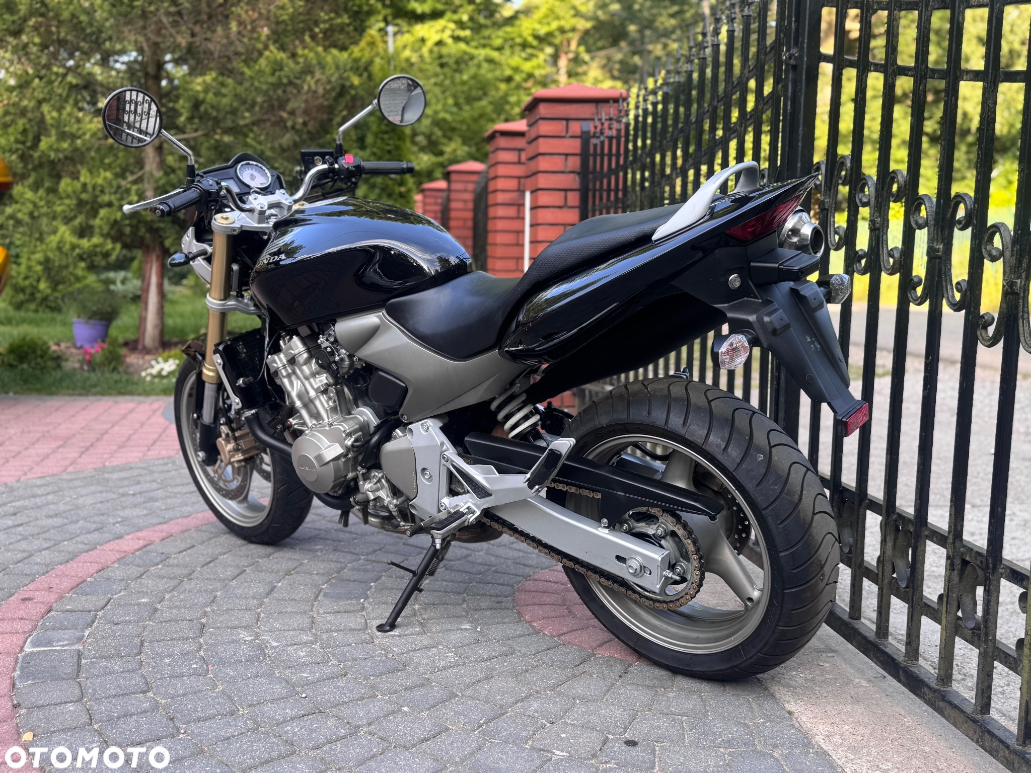 Honda CB - 8