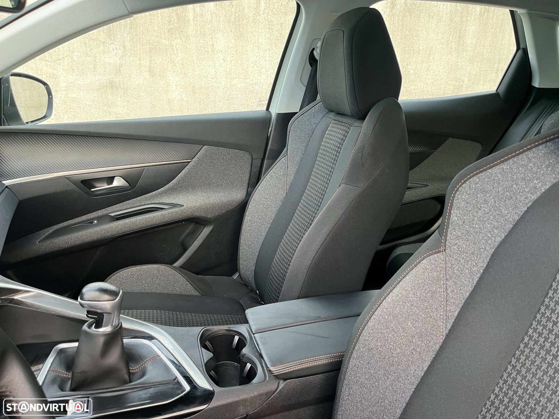 Peugeot 3008 1.5 BlueHDi Allure - 17