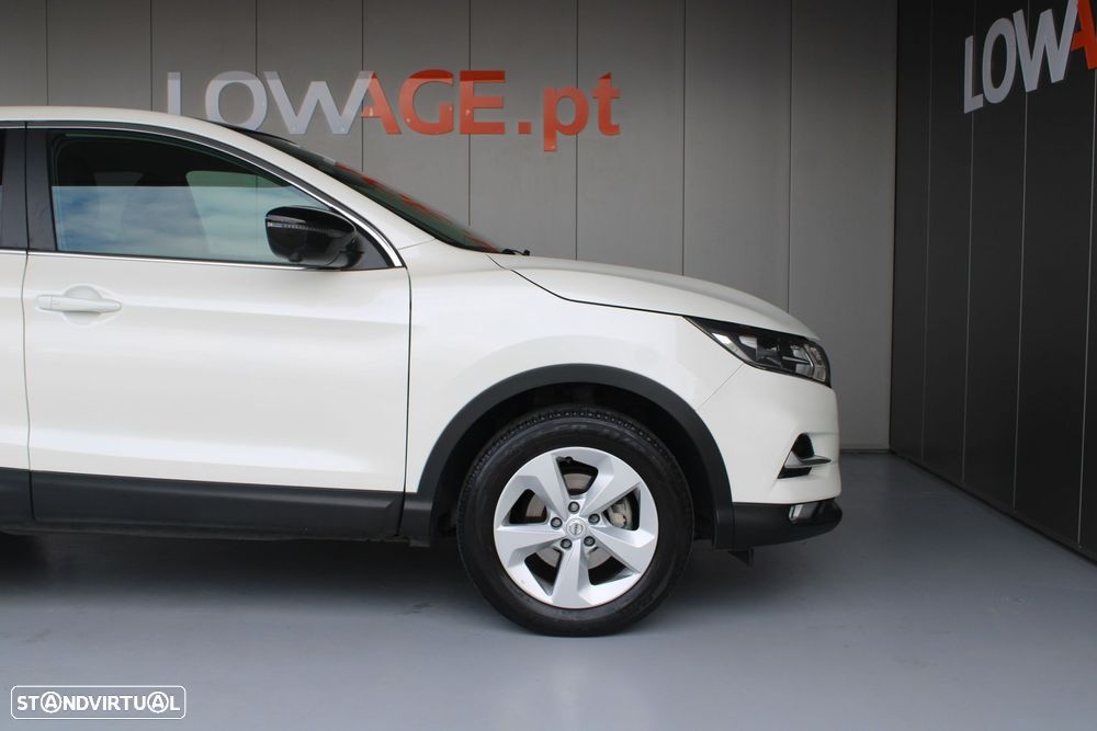 Nissan Qashqai 1.3 DIG-T N-Connecta - 19