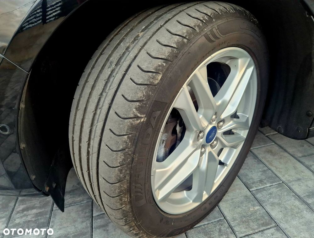 Ford S-Max - 24