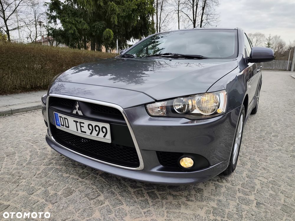 Mitsubishi Lancer 1.8 Intense - 9