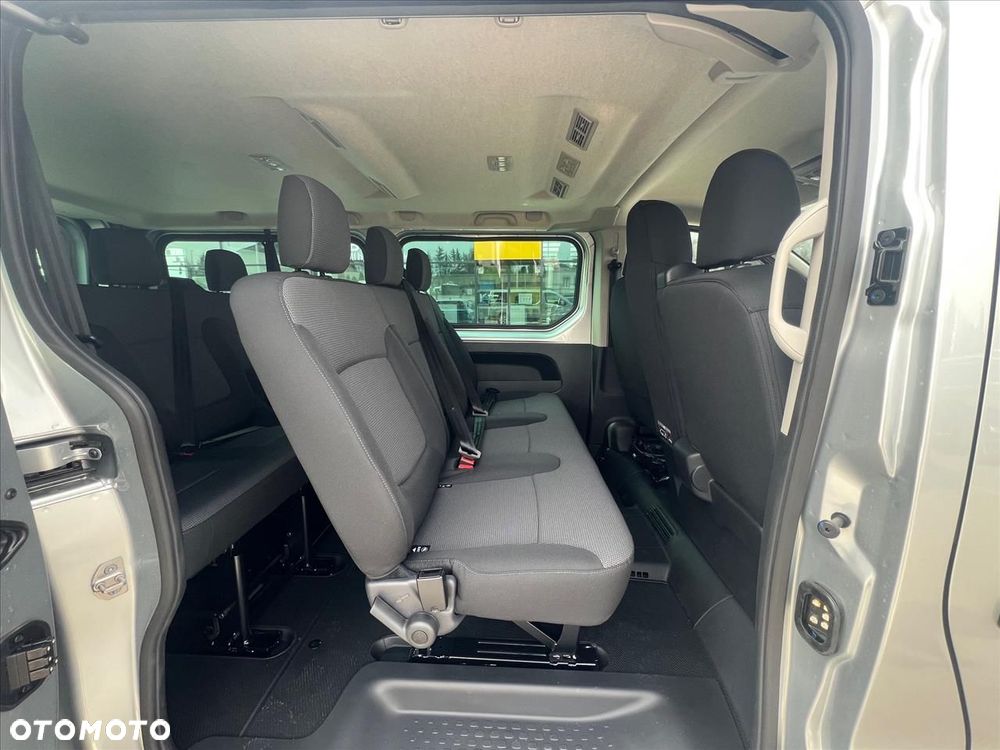Renault trafic - 12