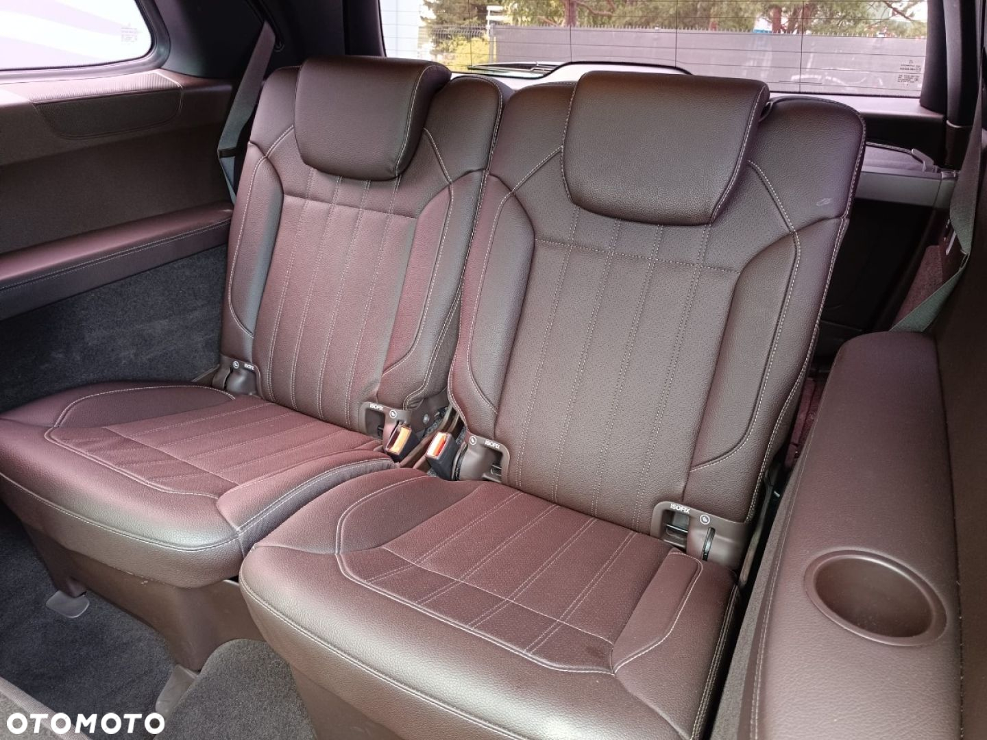 Mercedes-Benz GLS - 38