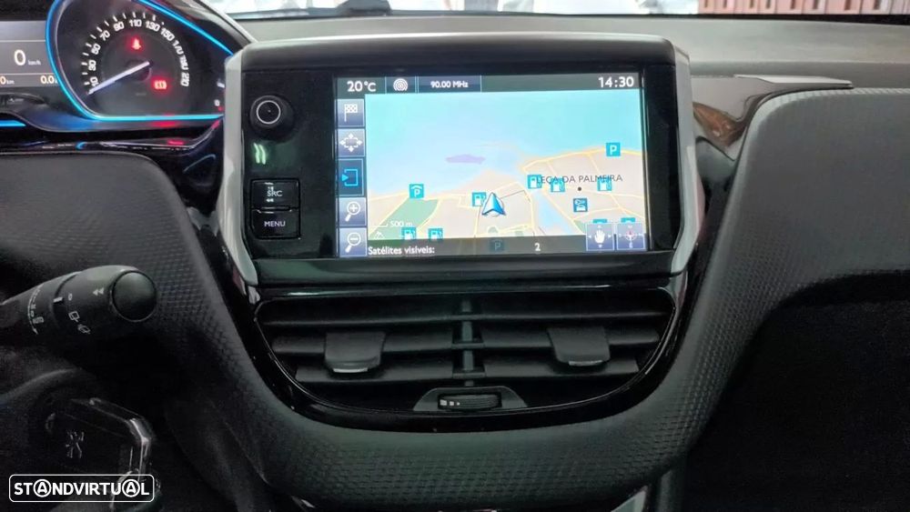 Peugeot 2008 1.2 PureTech Allure - 39