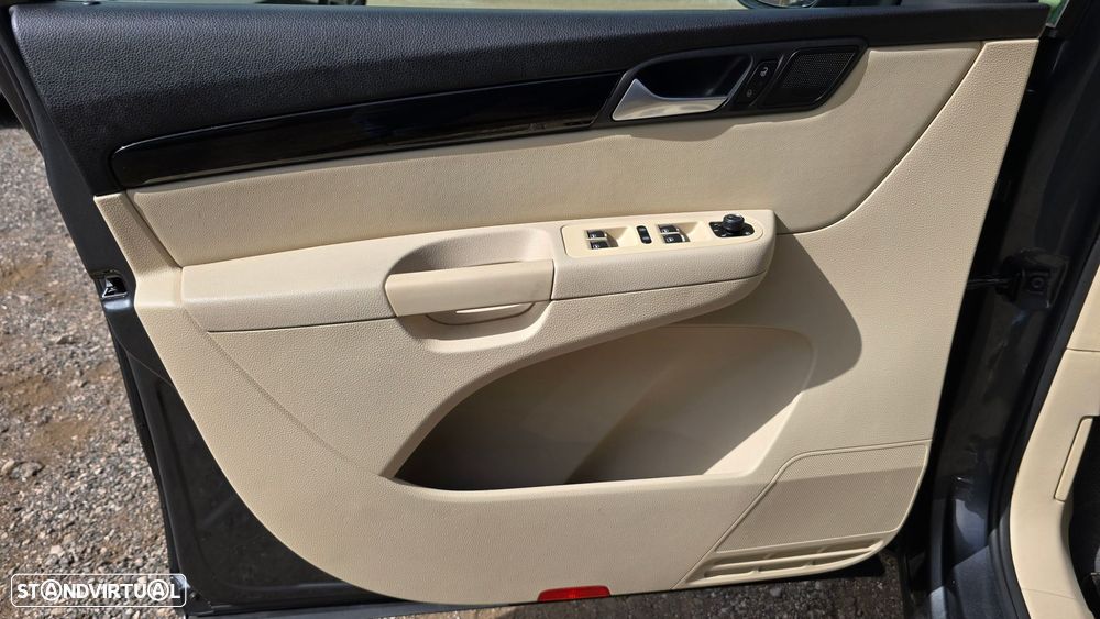 VW Sharan 2.0 TDI Blue Highline - 10