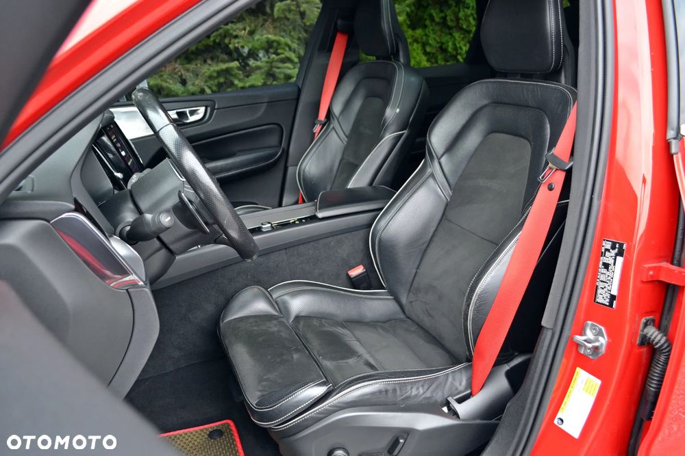 Volvo XC 60 T5 AWD R-Design - 12