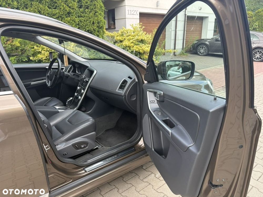 Volvo XC 60 D4 Drive-E Summum - 14