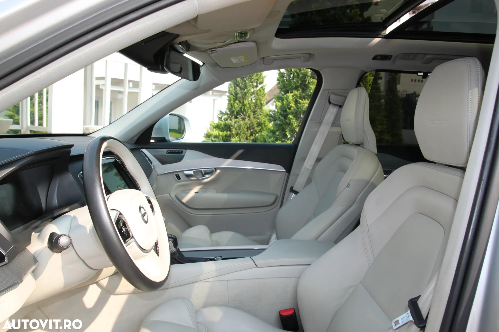 Volvo XC 90 D5 AWD R-Design - 30