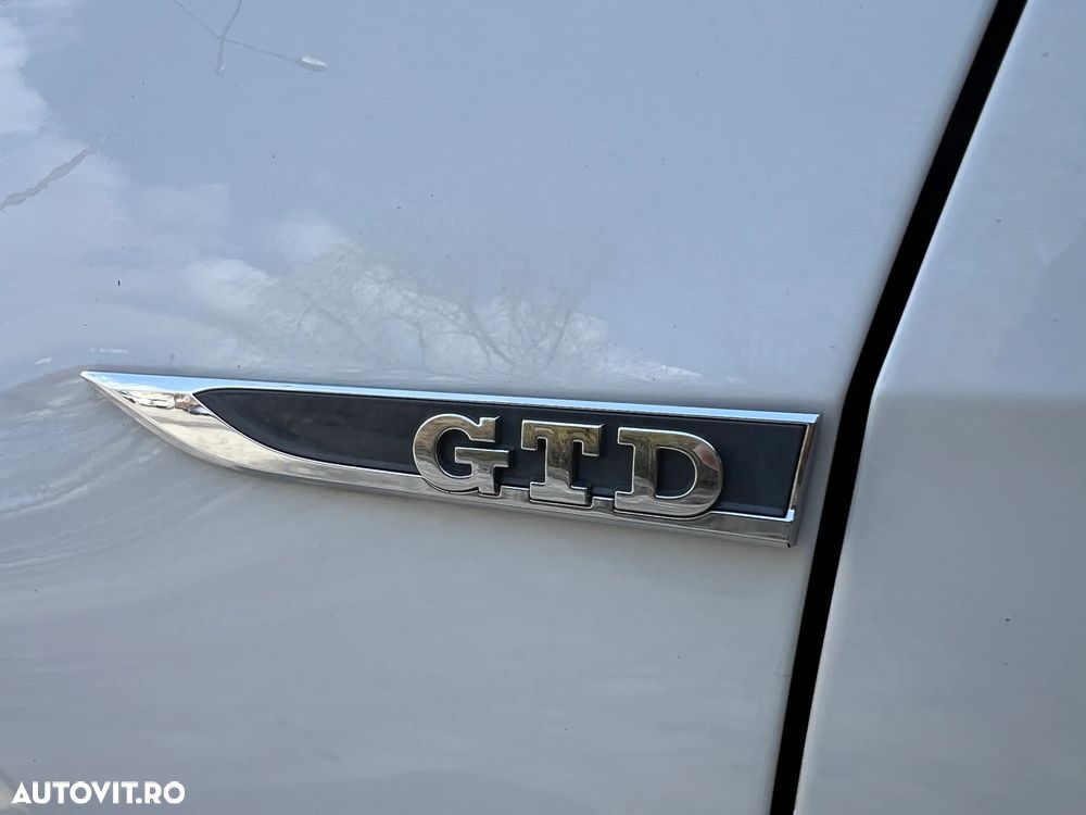 Volkswagen Golf GTD 2.0 TDI SCR DSG - 12