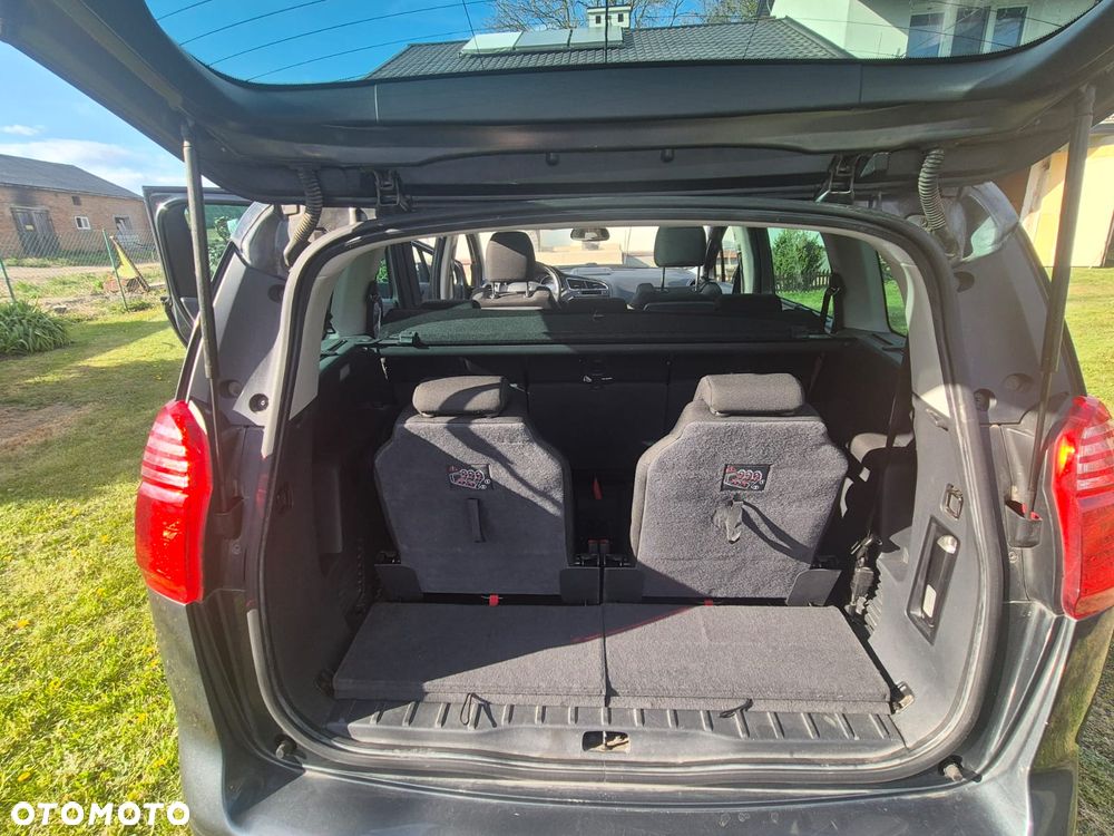 Peugeot 5008 1.6 THP Family 7os - 10